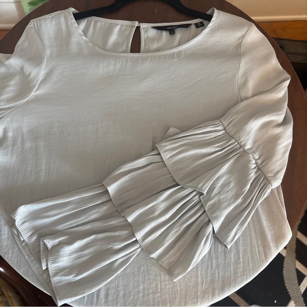 Vero Moda Grey Ruffle top - Picture 6 of 6